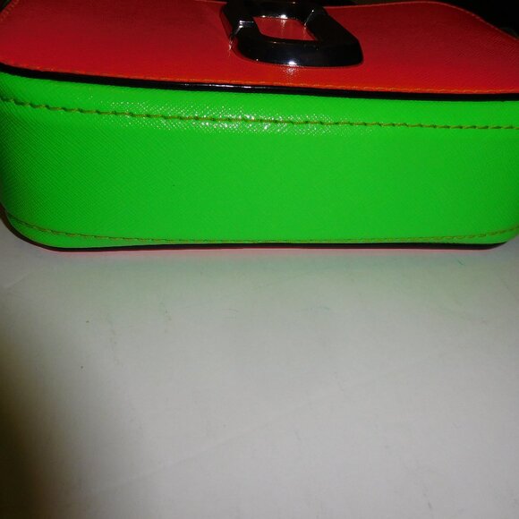 Marc Jacobs Saffiano Green/Orange Leather Crossbody Bag - Picture 5 of 7